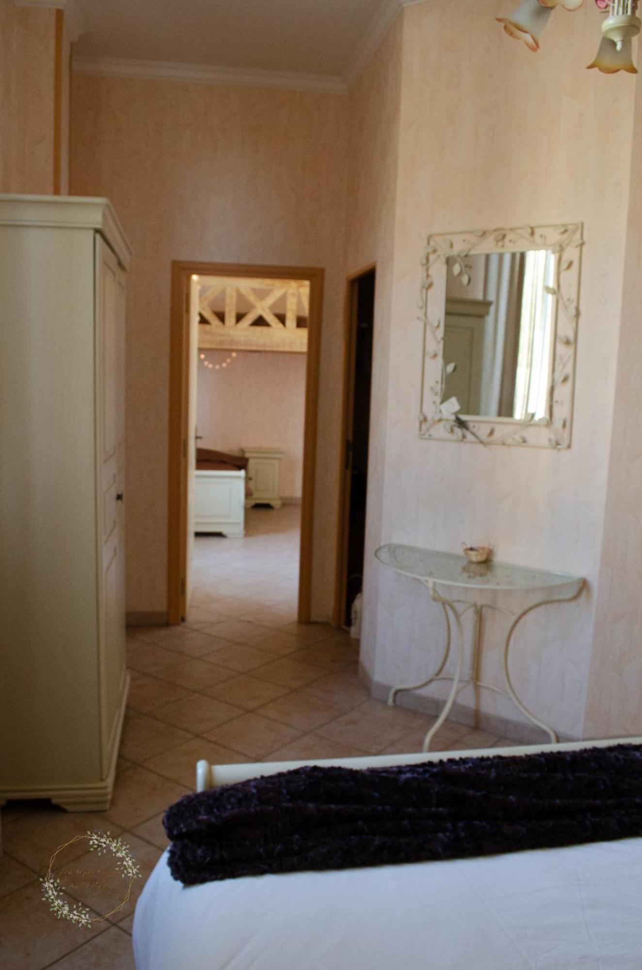 Les Dependances Du Chateau Noailles  Exterior foto