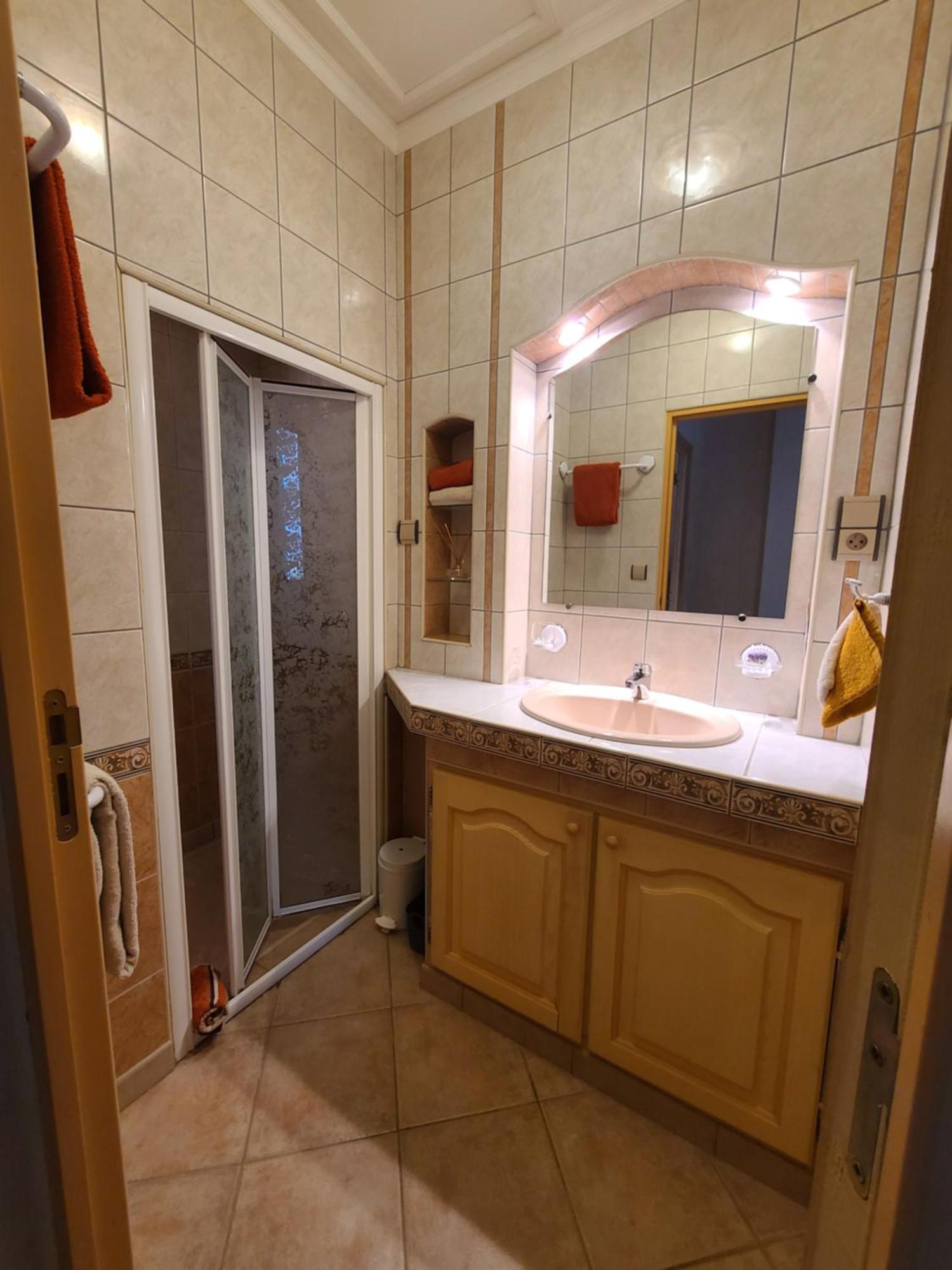 Les Dependances Du Chateau Noailles  Habitación foto